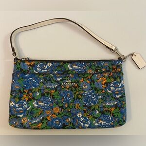 Coach Leather floral print Mini Bag or crossbody bag F57987‎